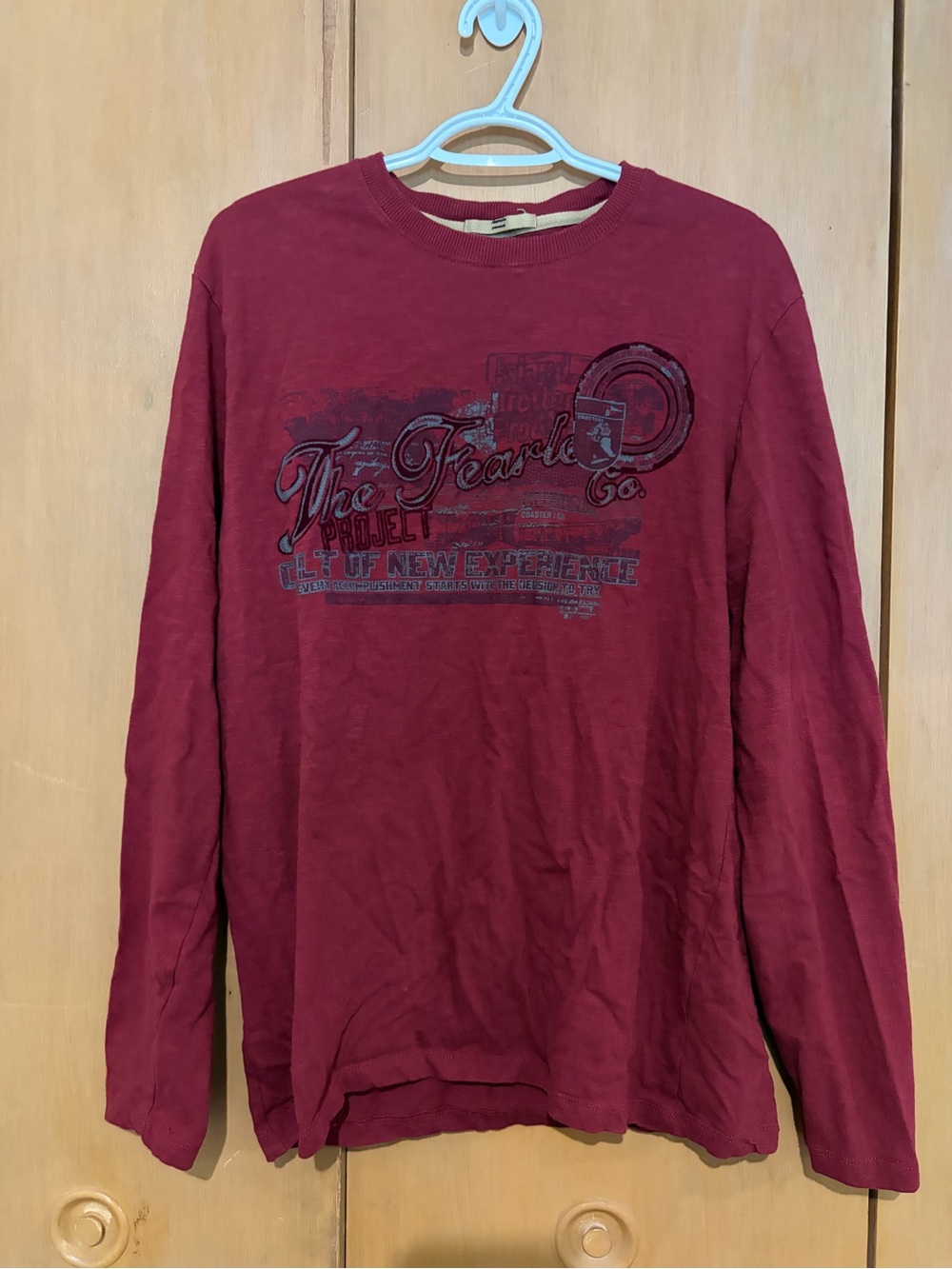 Long Sleeve Crewneck Shirt - Burgundy with Graphic